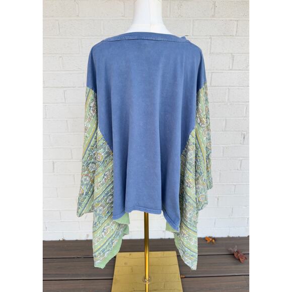 Blue Velvet L/XL Blue Bird Graphic Tee w/ Kantha Patchwork Poncho Sleeves - Picture 10 of 10